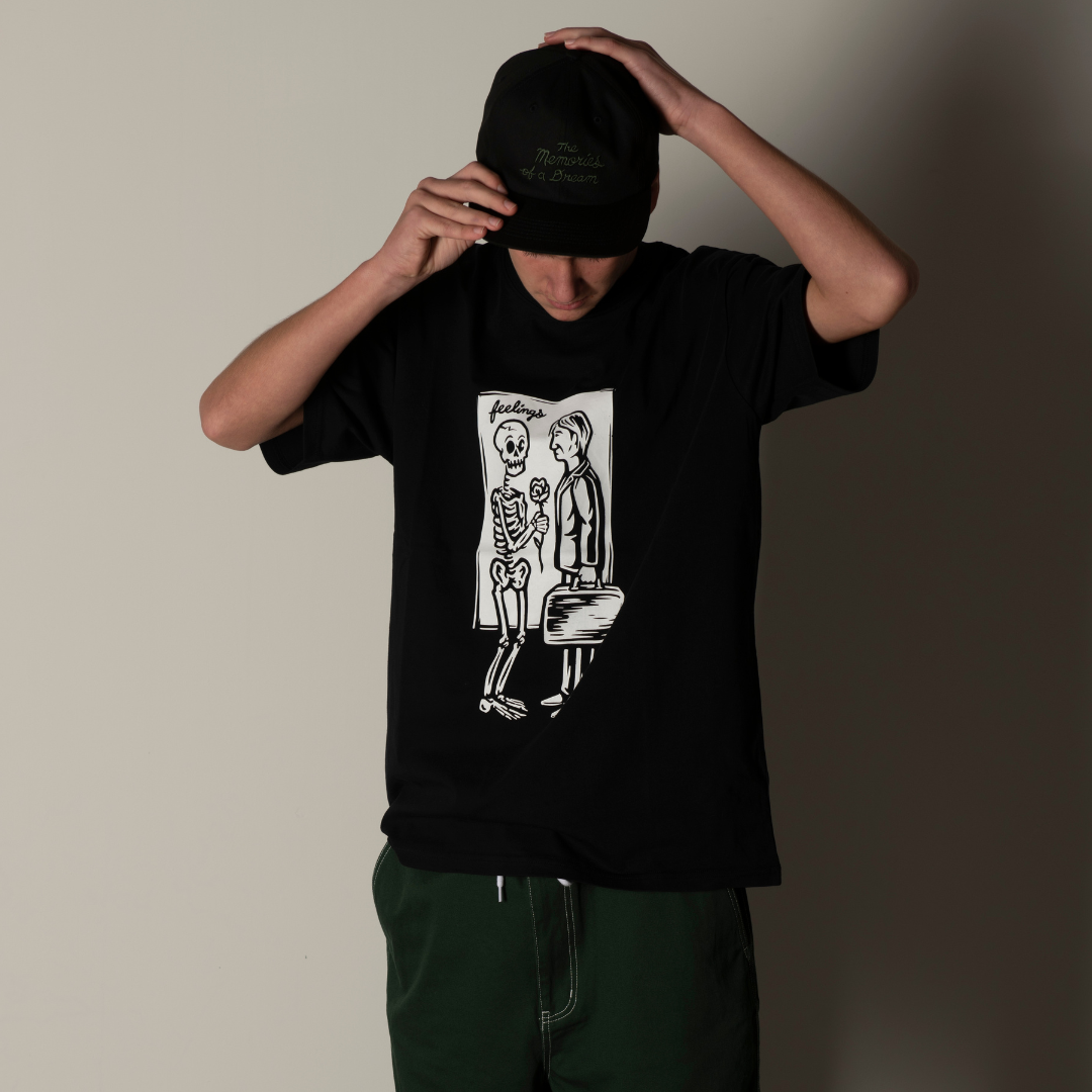 Present SS Tee Black