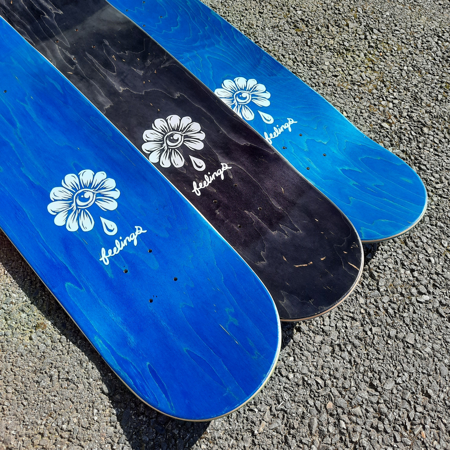 Kneel 8.5" skateboard deck