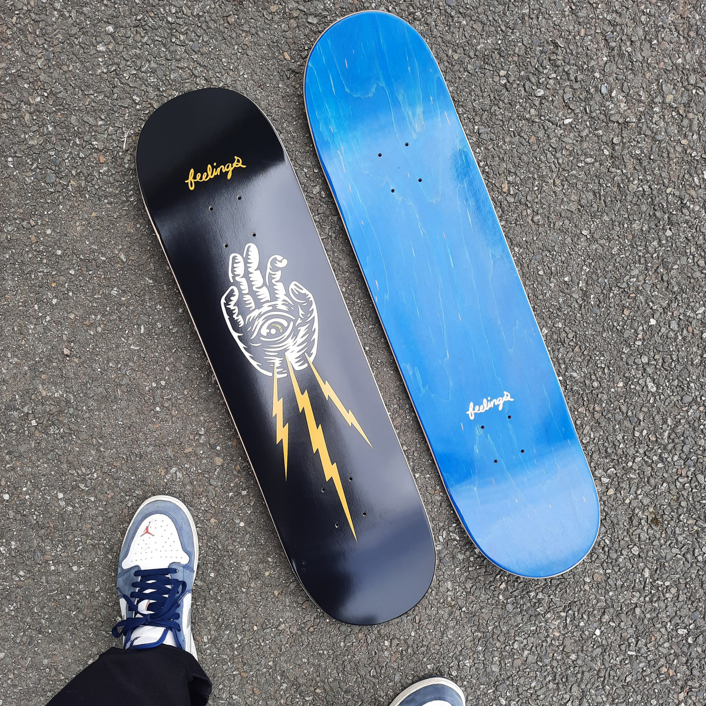 Hand 8.125" skateboard deck